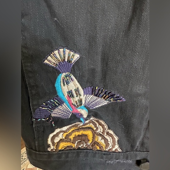 Unique Botanical Floral & Hummingbird Embroidered Black Denim Jacket M - Picture 7 of 16